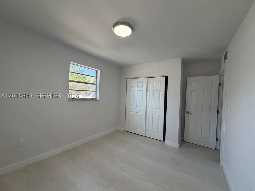 1461 SW 7th St – photo 3