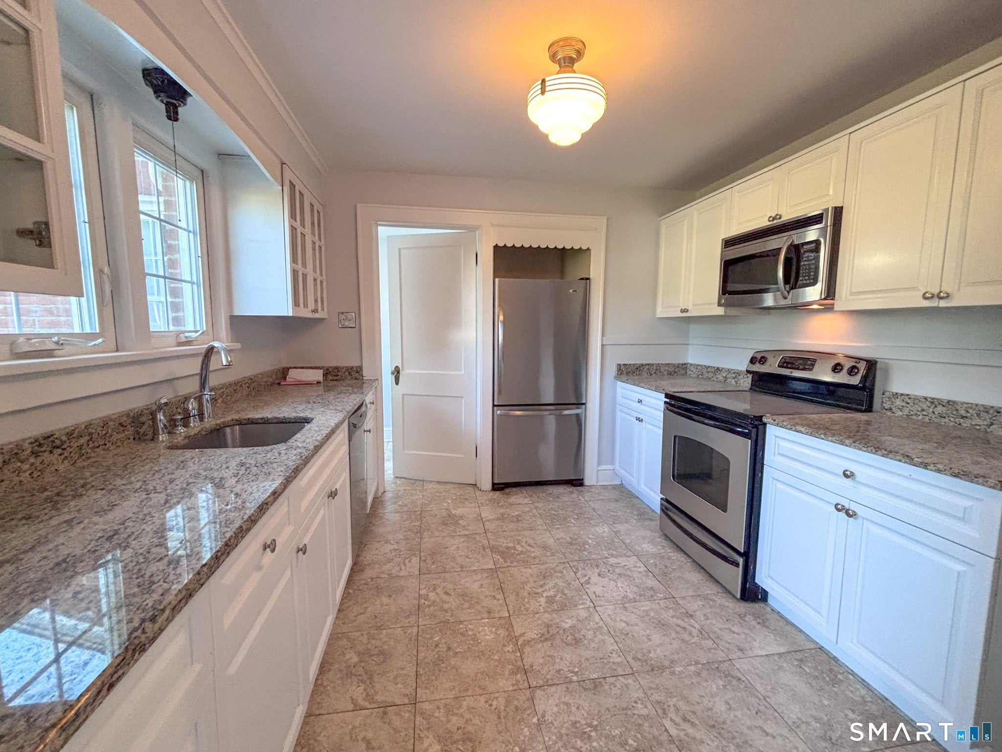 755 Stillson Road – photo 4