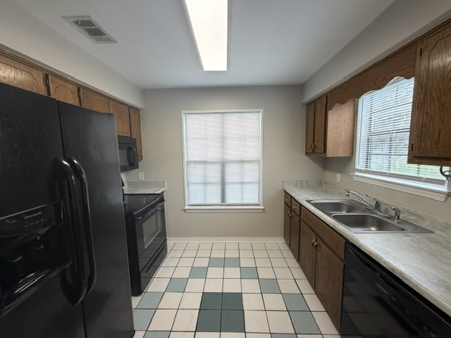 431 Apple Drive – photo 2