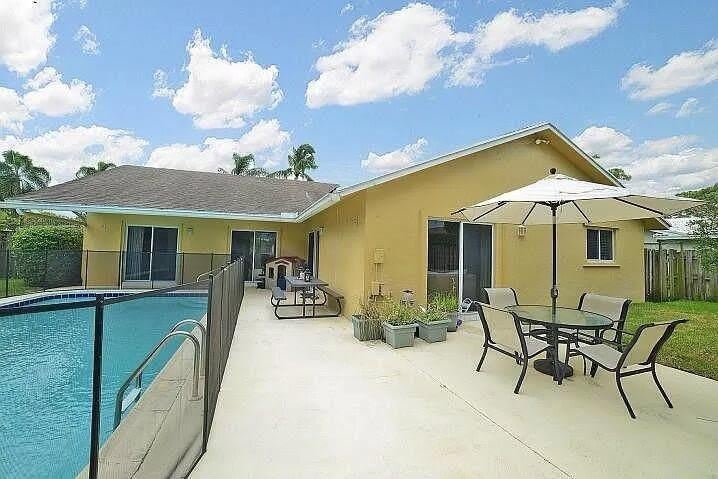 3306 NW 28TH Terrace – photo 2