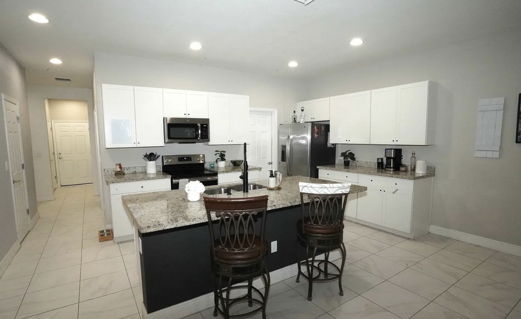 1271 Northwest Leonardo Circle – photo 5