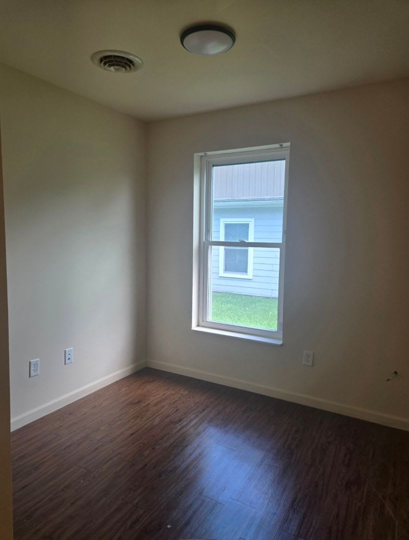 3 Bedroom Accessible Home In Alton – photo 5