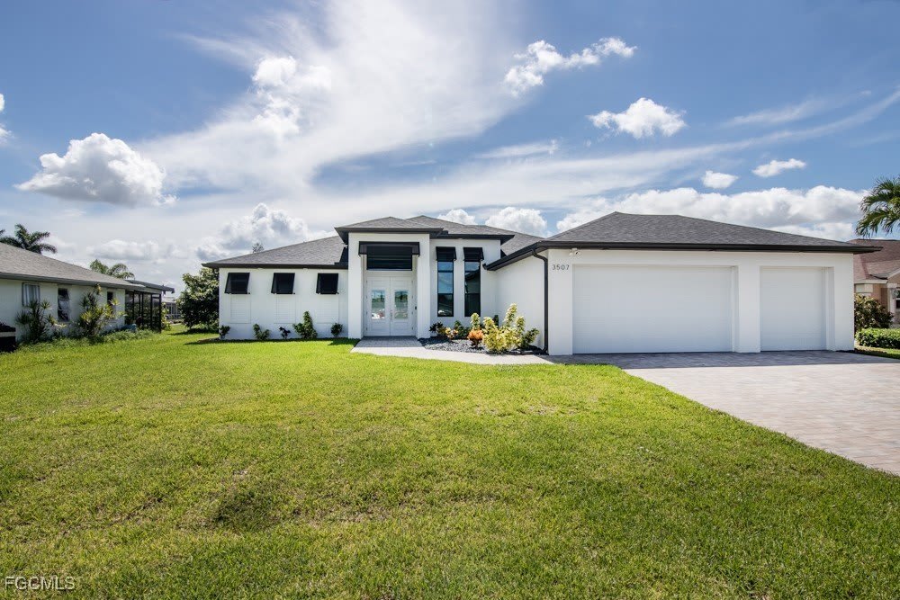 3507 SW 2nd Avenue – photo 1