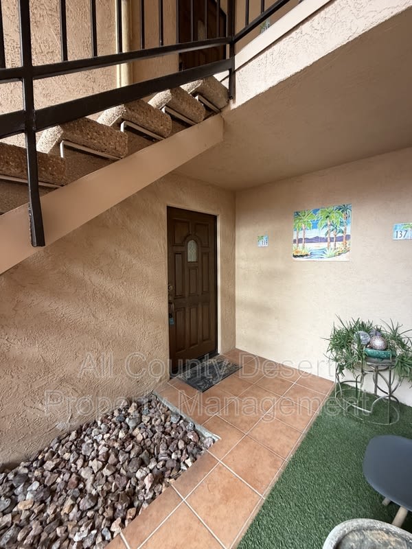 400 N. Sunrise Way – photo 2