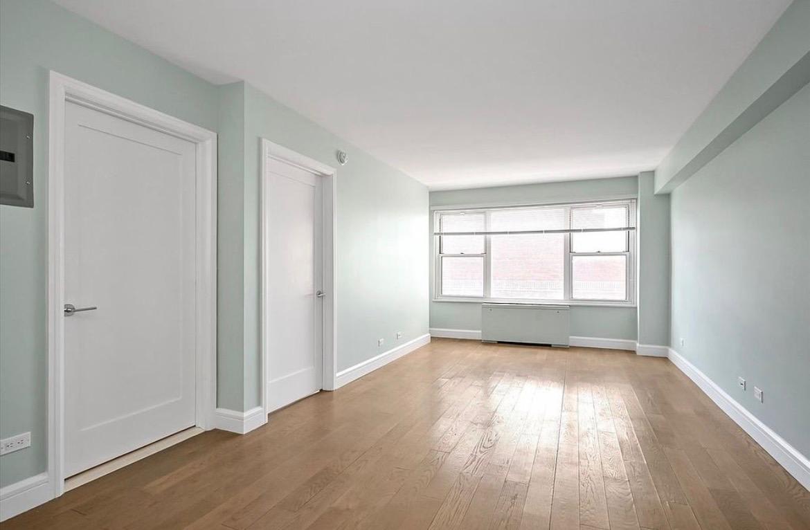 10740 Queens Blvd # 1432 – photo 4