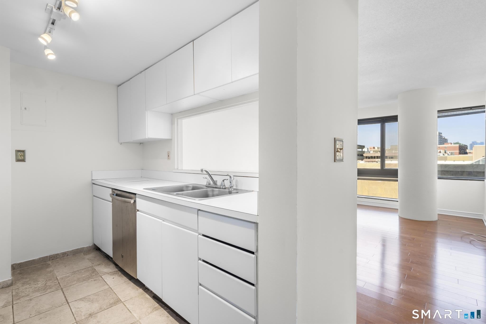 127 Greyrock Place – photo 5