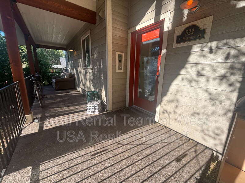 522 S Fountaine St – photo 1
