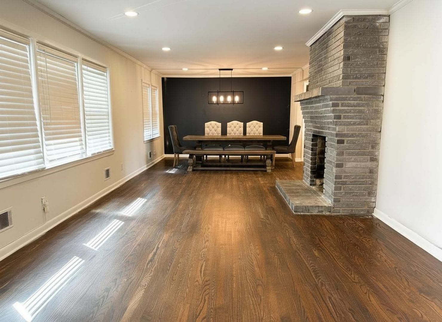 Charming 3BR Condo in Atlanta – photo 2