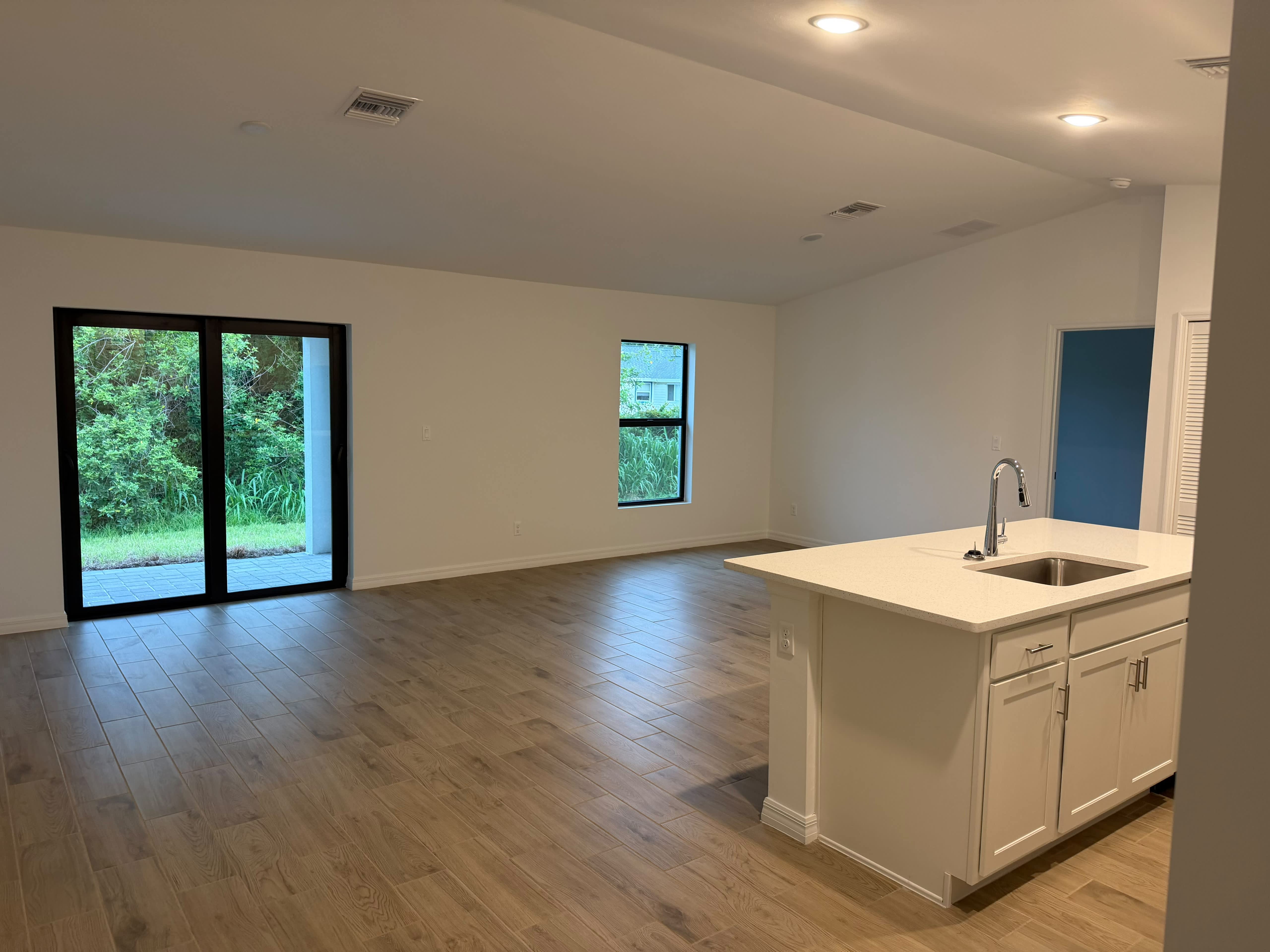 2284 Cannolot Boulevard – photo 3