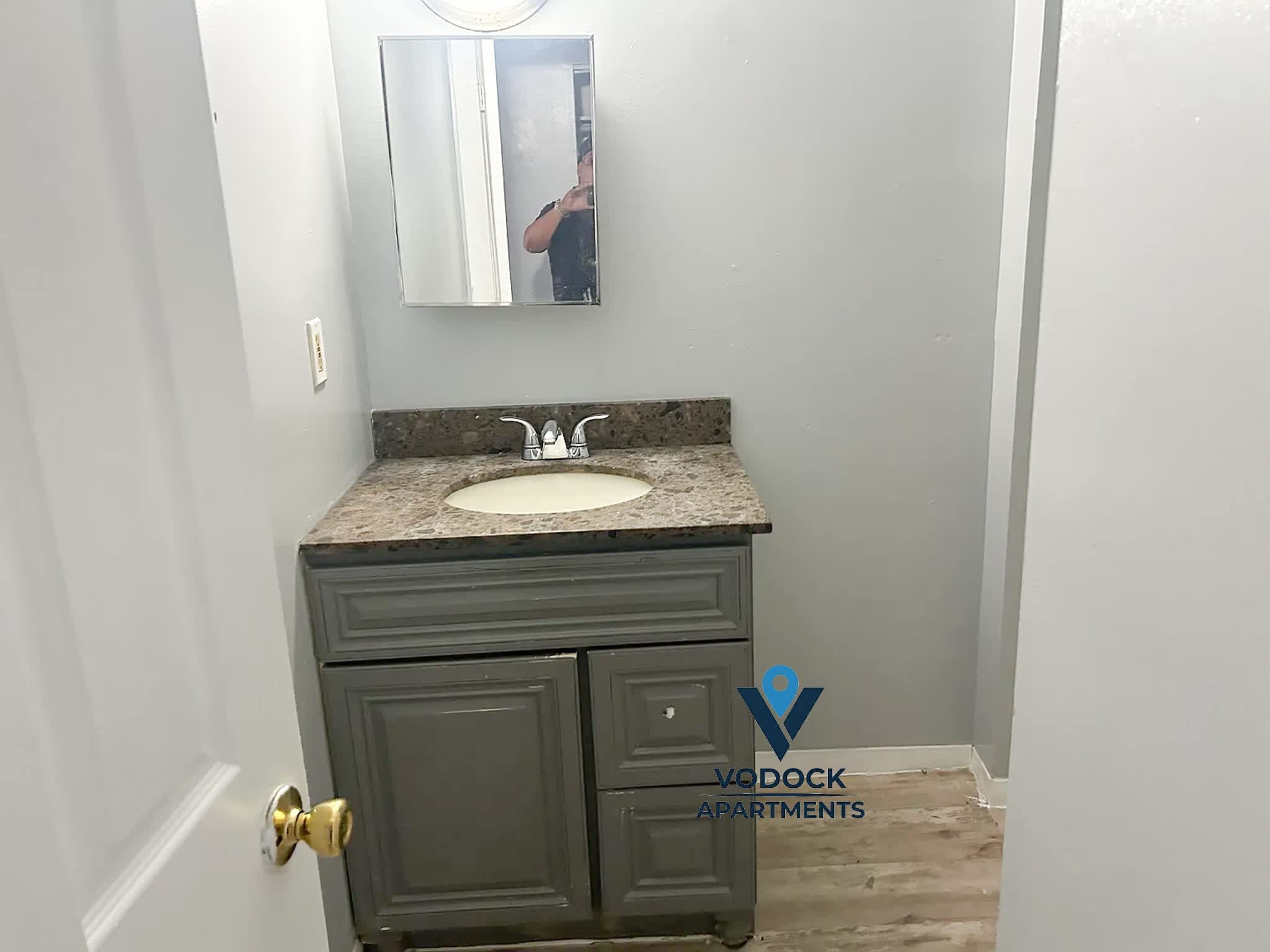 641 Park St – photo 4