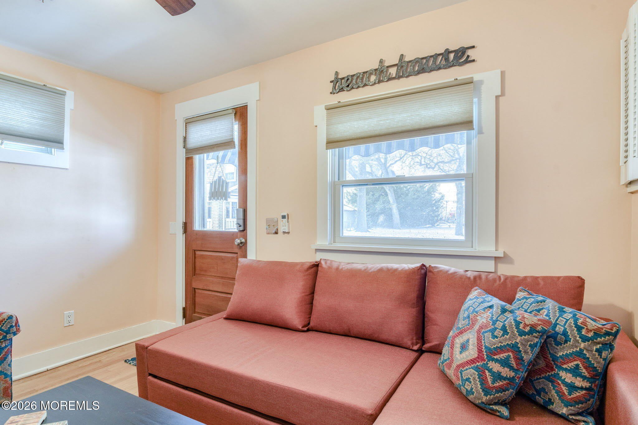 127 Lawrence Avenue – photo 3