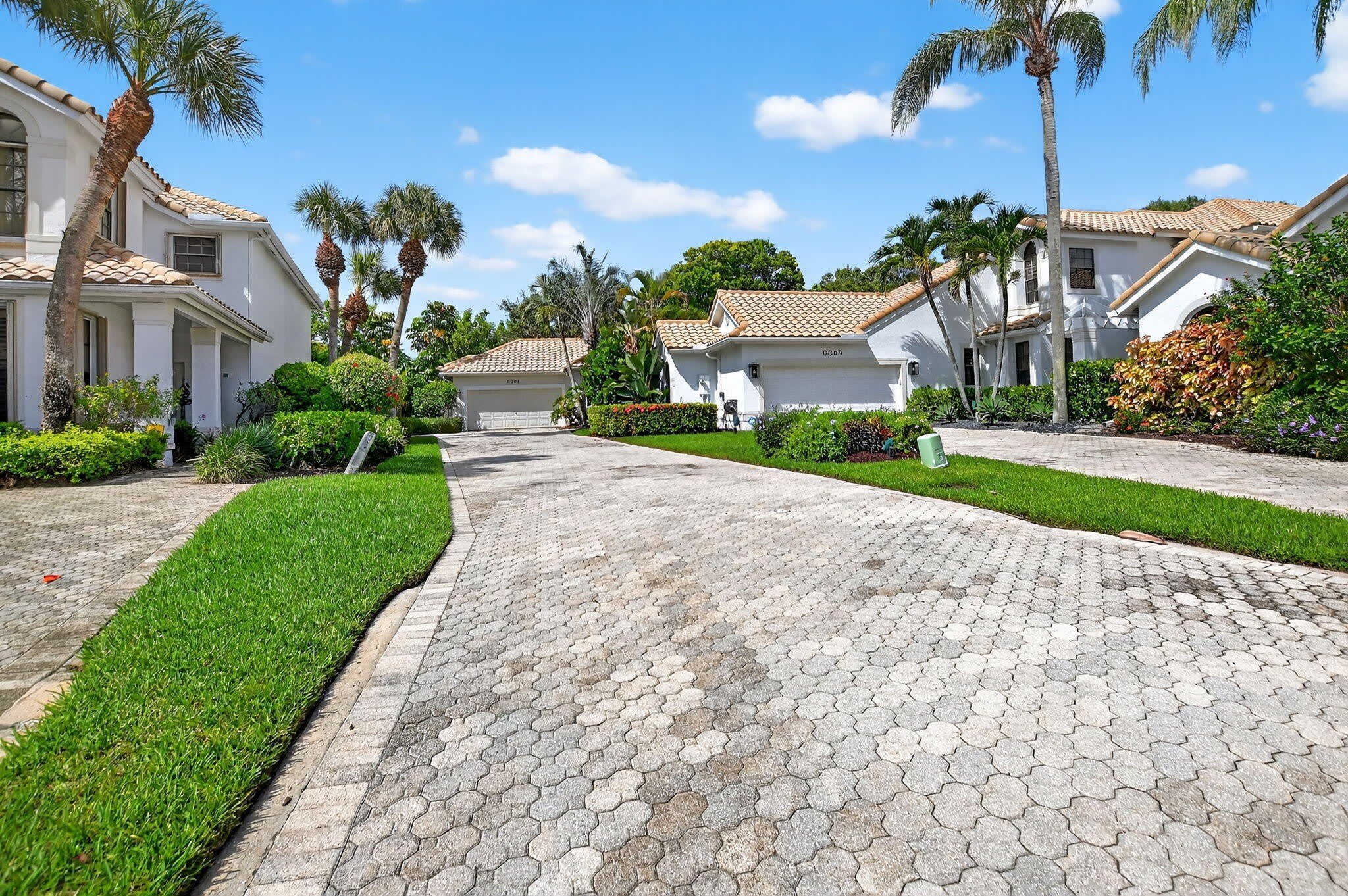 6301 NW 25th Way – photo 2