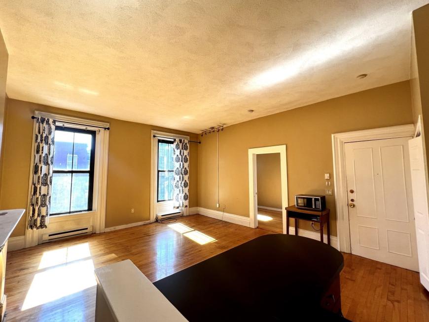 703 Massachusetts Ave. – photo 3
