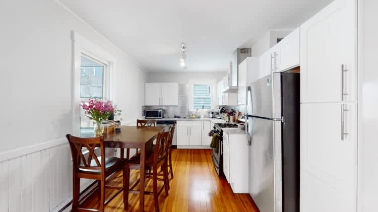 243 Summer St – photo 1