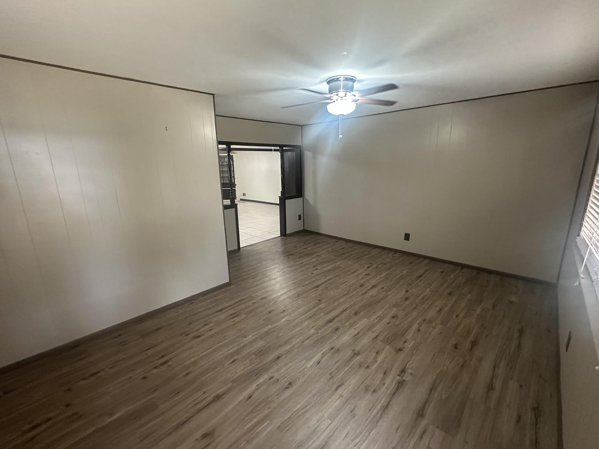 135 Oakwood Street – photo 2