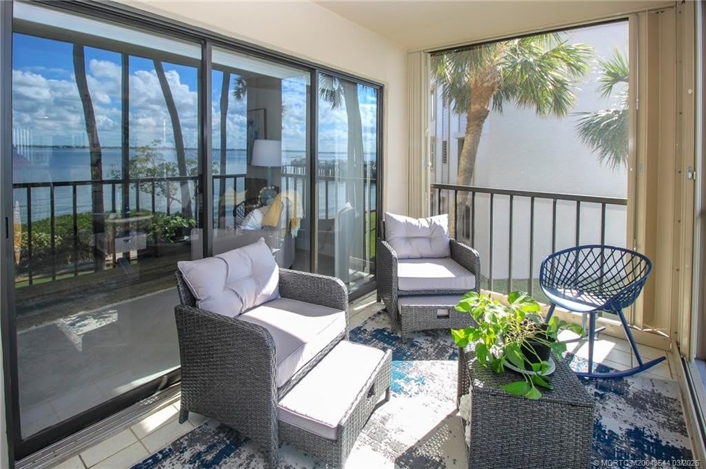 4440 Ne Sandpebble Trace – photo 4