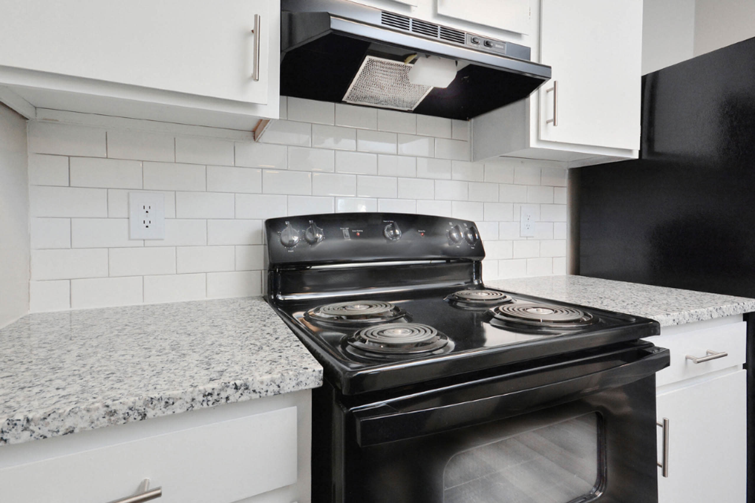 6768 Willowbrook Driveapt 1 – photo 4