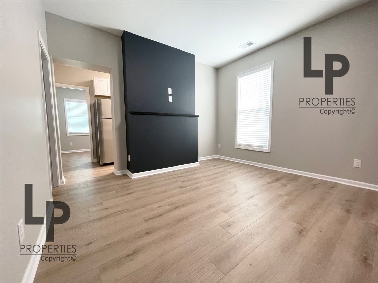 426 North Broadway 4 – photo 1