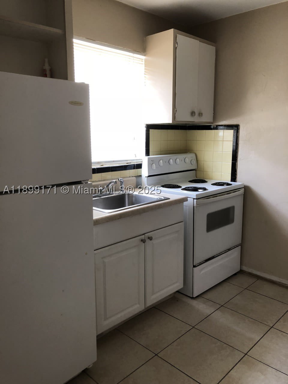 1915 Fletcher St – photo 2