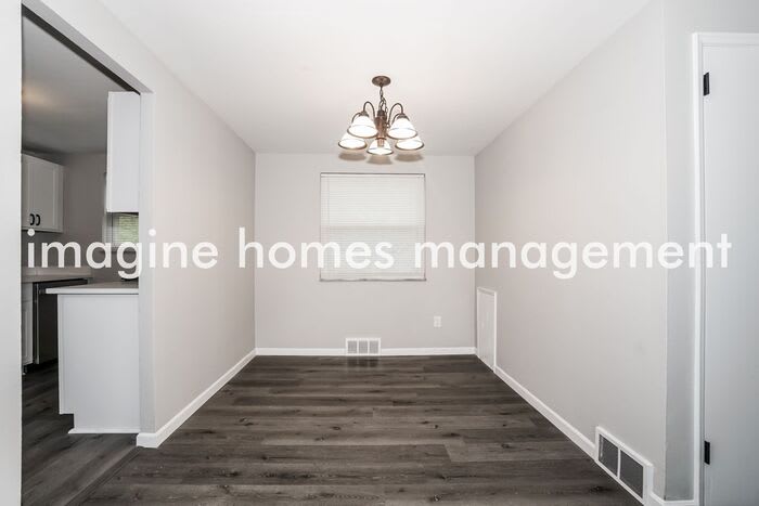 104 College Park Drive – photo 4