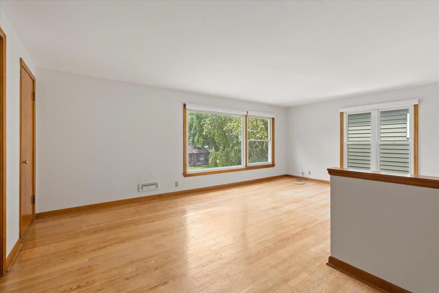 3606 N 97th St – photo 3