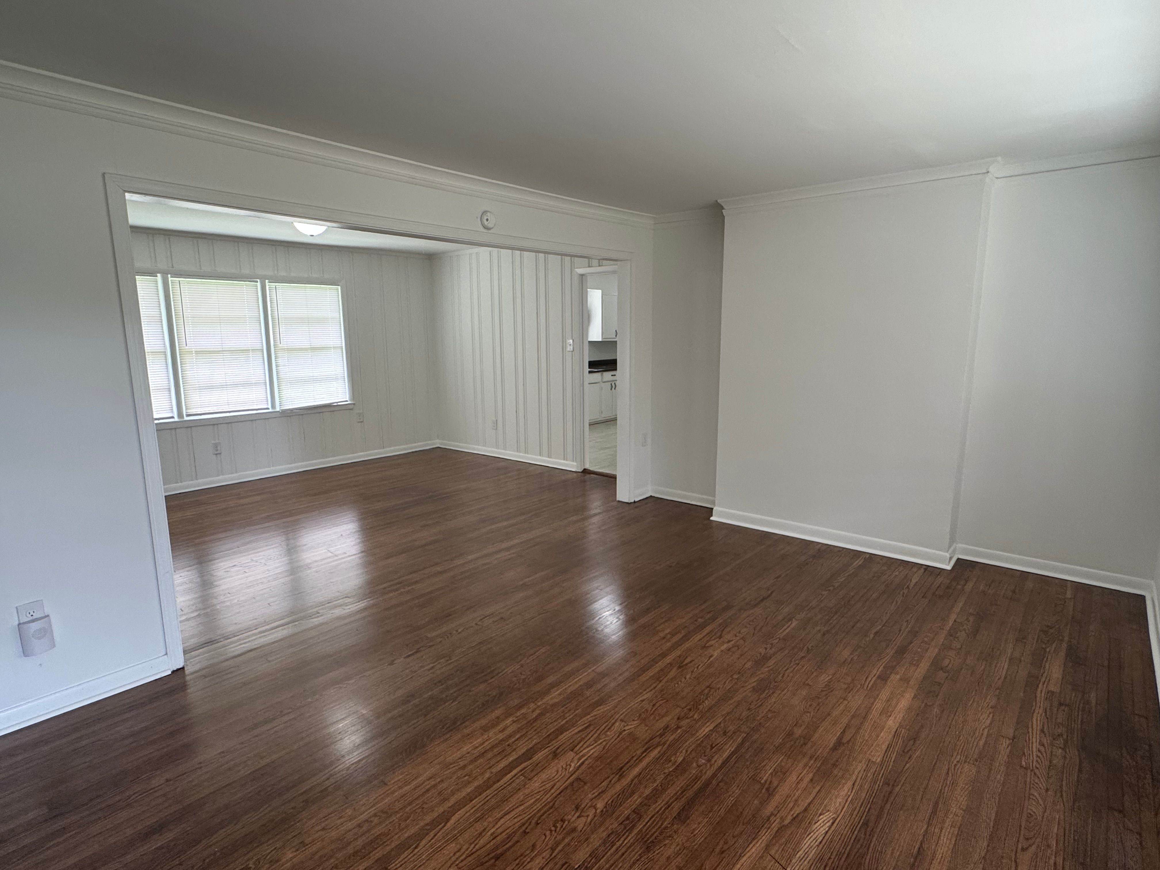 3921 Royal Oaks Dr – photo 4