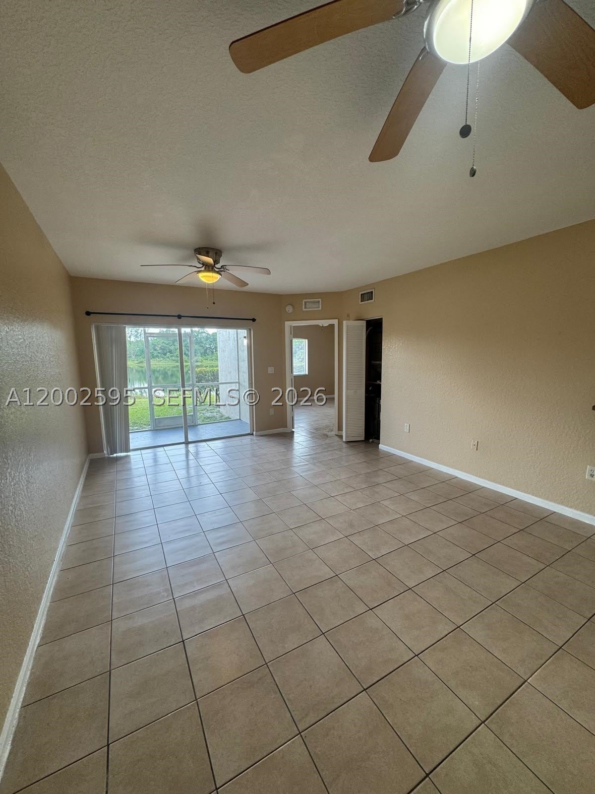 1133 Golden Lakes Blvd – photo 4