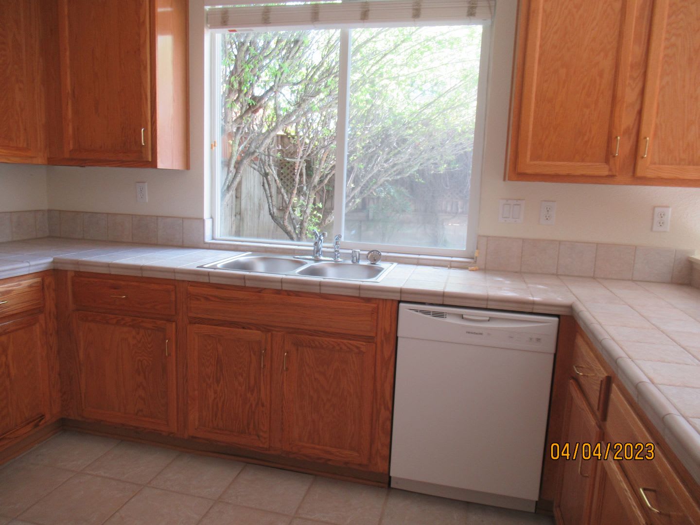 North Napa 3 Bedroom, 2-Story – photo 4