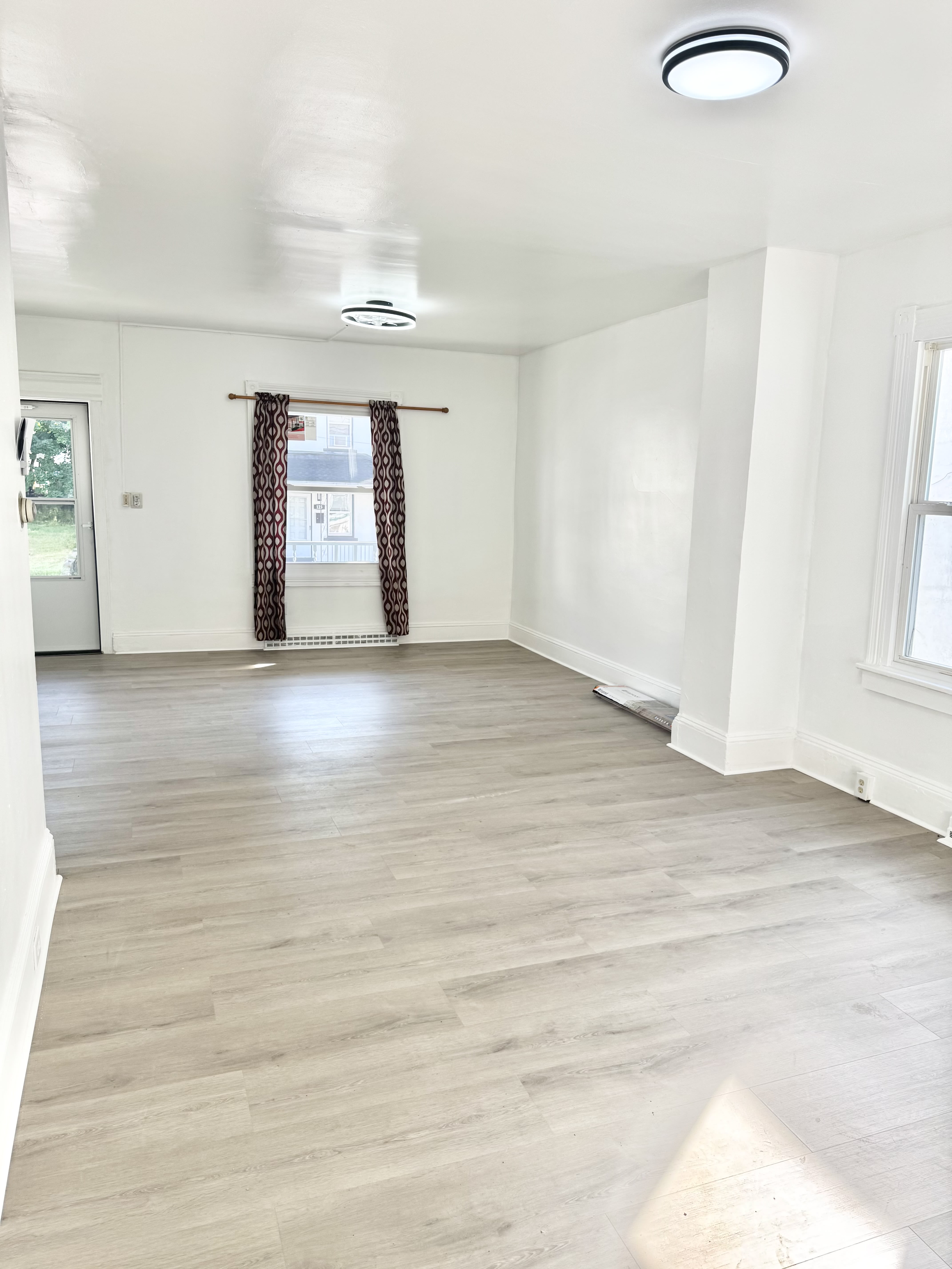 126 Poplar St – photo 3