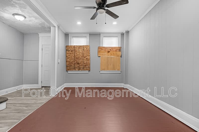2813 Presbury Street – photo 4