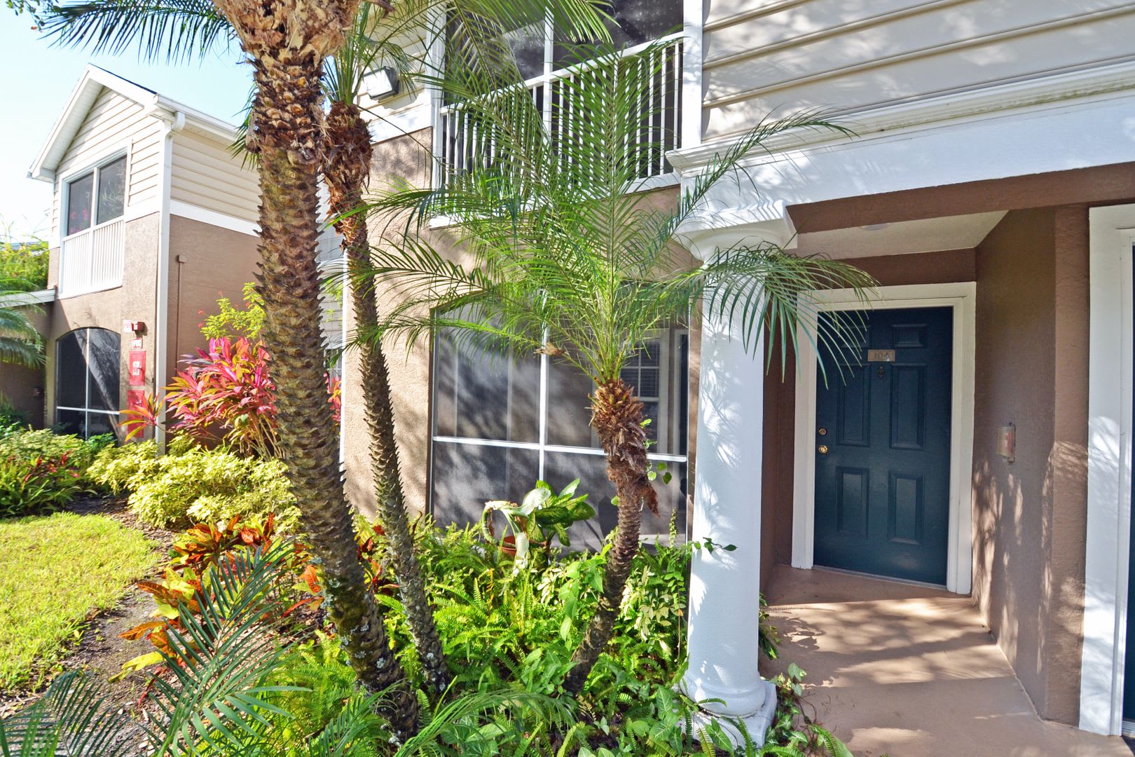 7428 Vista Way Unit 104 – photo 3
