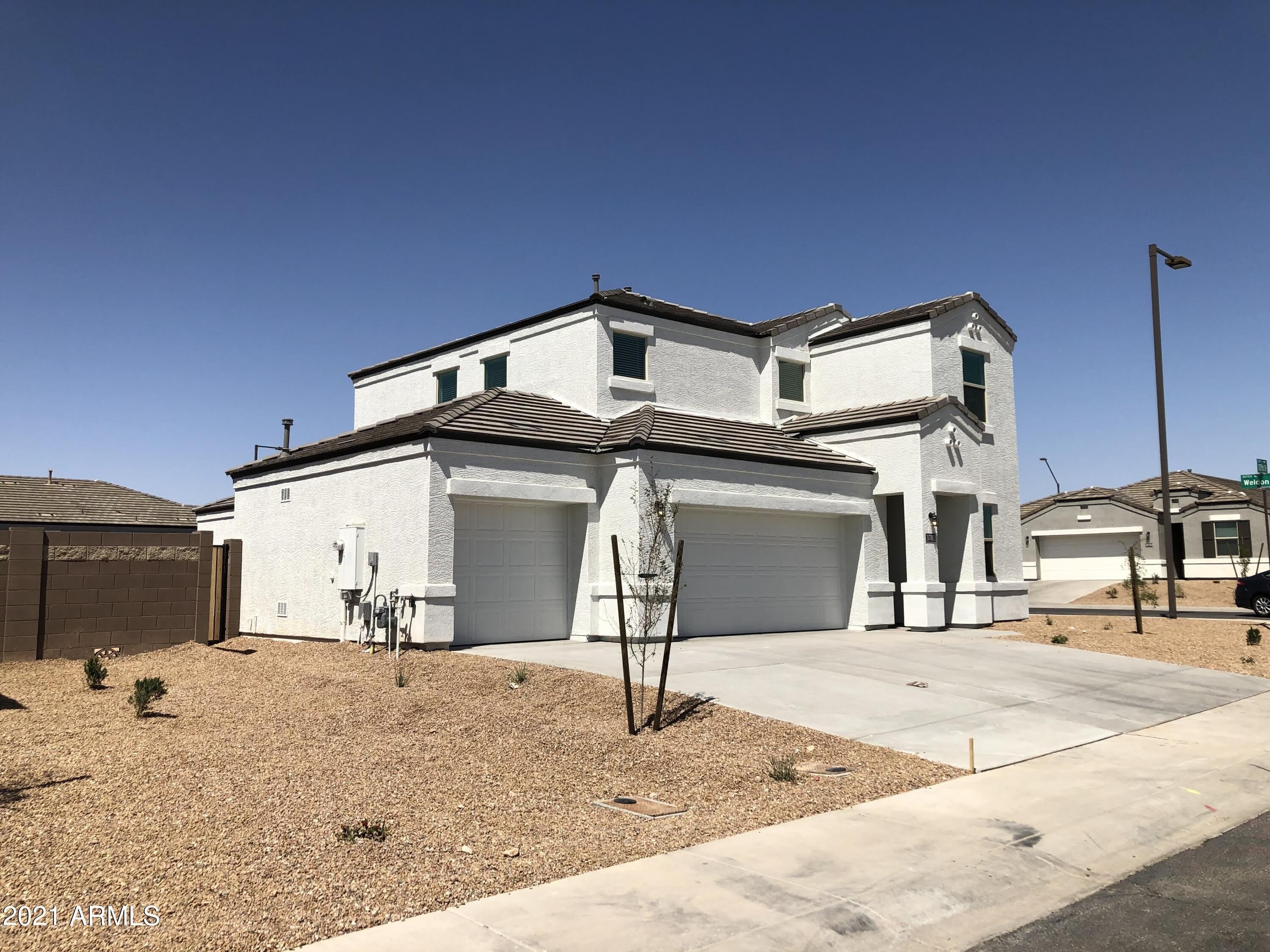 3702 N 307Th Drive – photo 4