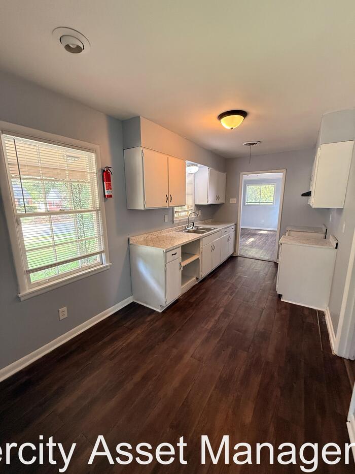 3692 Huntingdon Lane – photo 4