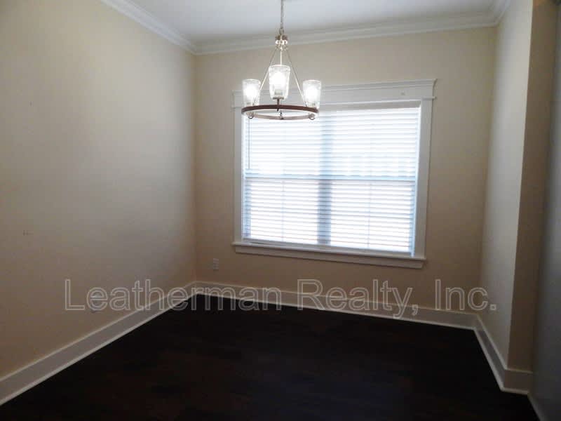 3750 Tetbury – photo 3