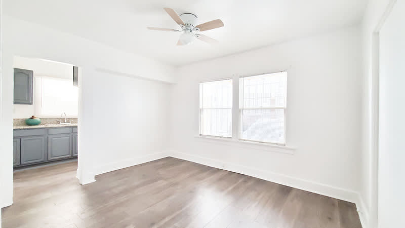 415 N Virginia Ct – photo 3