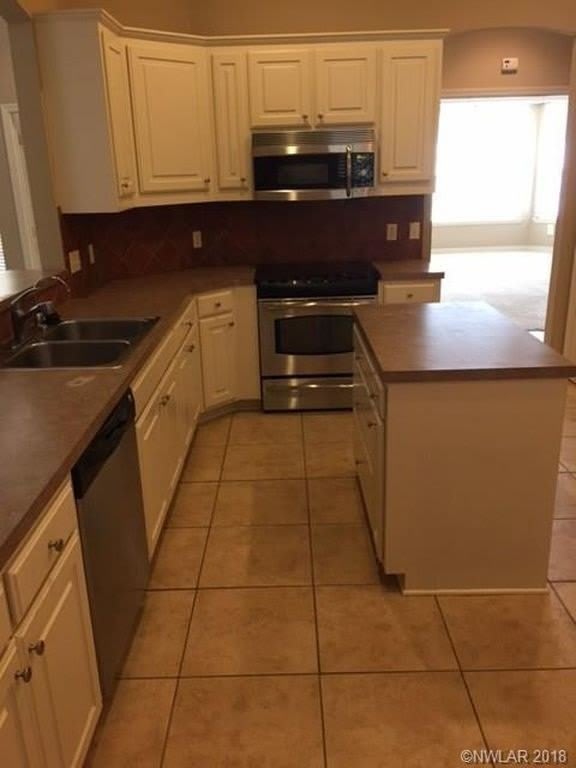 8125 Captain Mary Miller Drive – photo 2