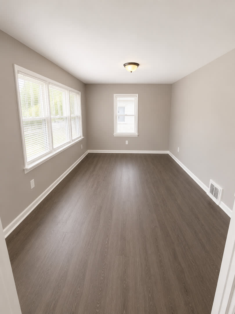 24 Vierling Drive – Updated 2 Bed / 1 Bath Rental/Move In Speical! – photo 3