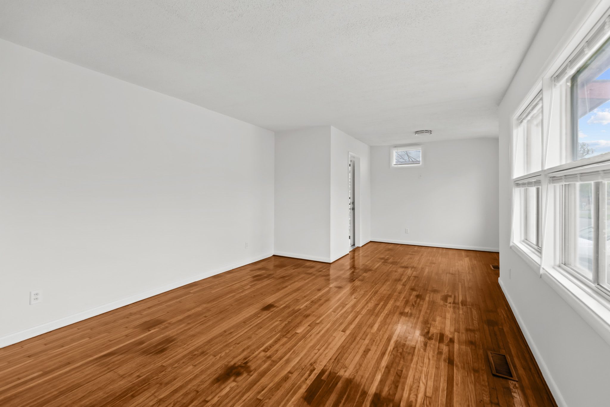 6715 Court N – photo 2