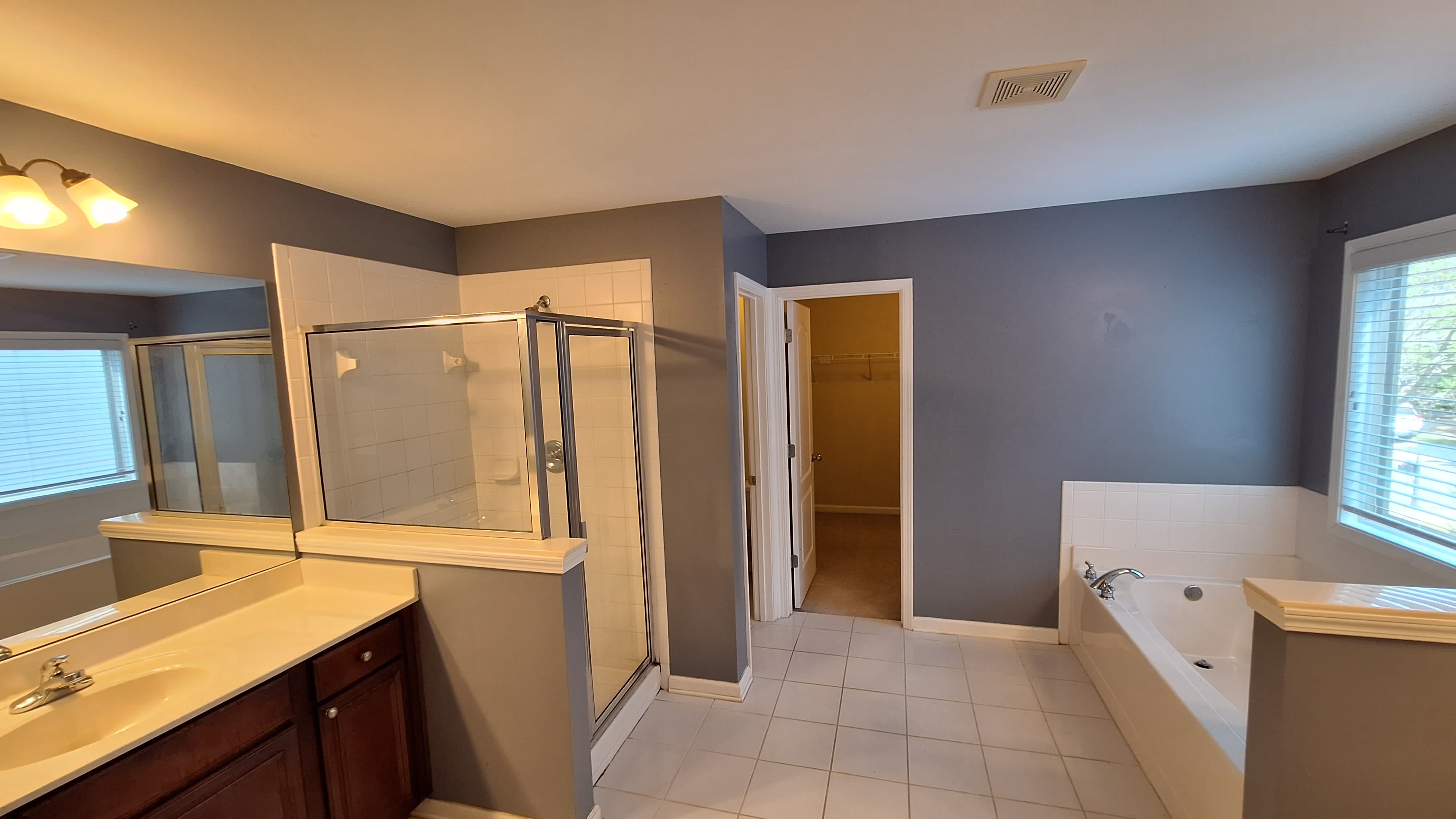 2885 Whitfield Ave – photo 2