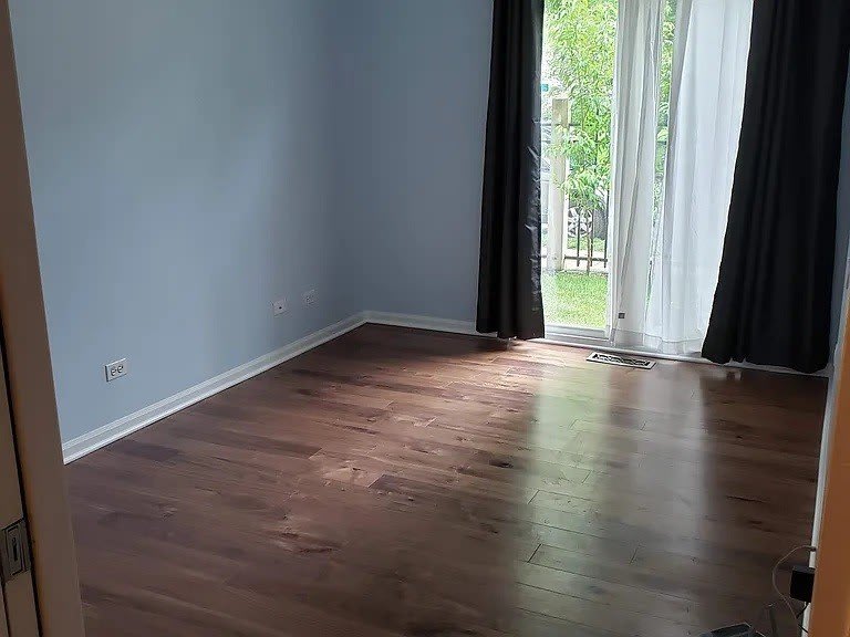1521 S Indiana Avenue – photo 5