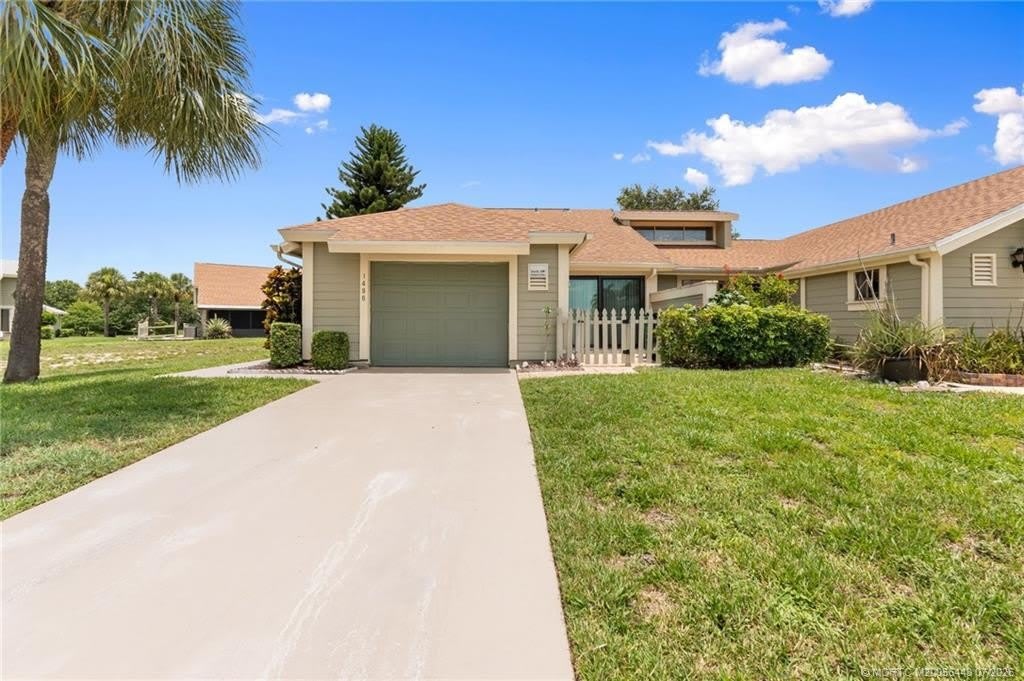 1496 Se Colchester Circle – photo 1