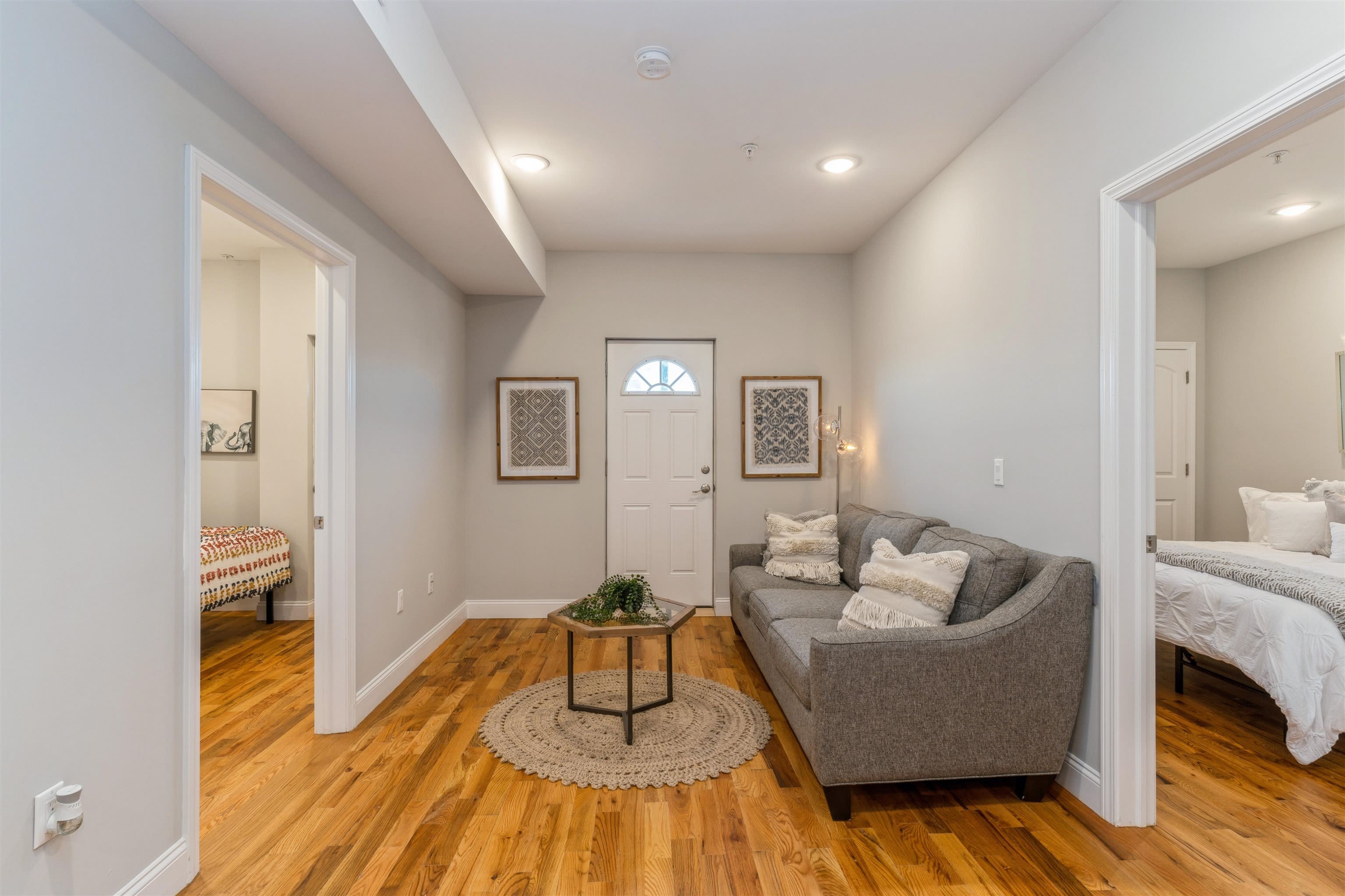 725 SIP ST – photo 1