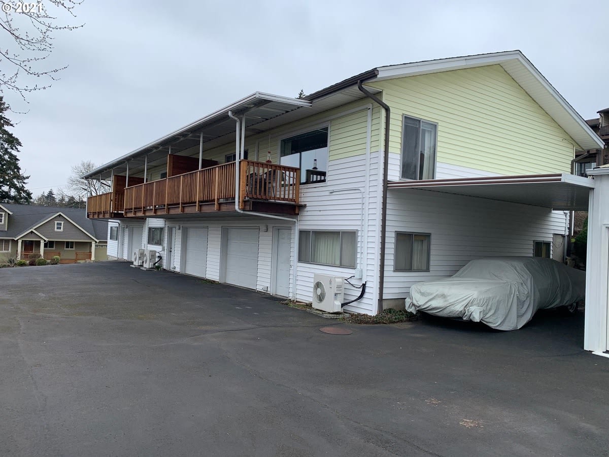 2101 East 6th Street – photo 2