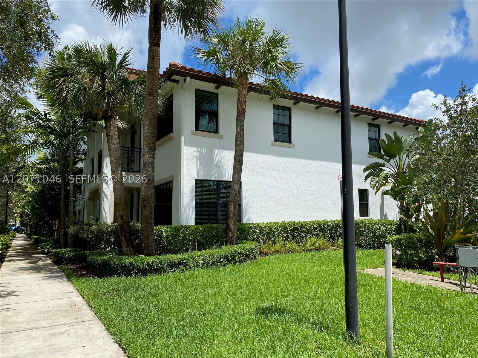 11362 SW 15th St – photo 3
