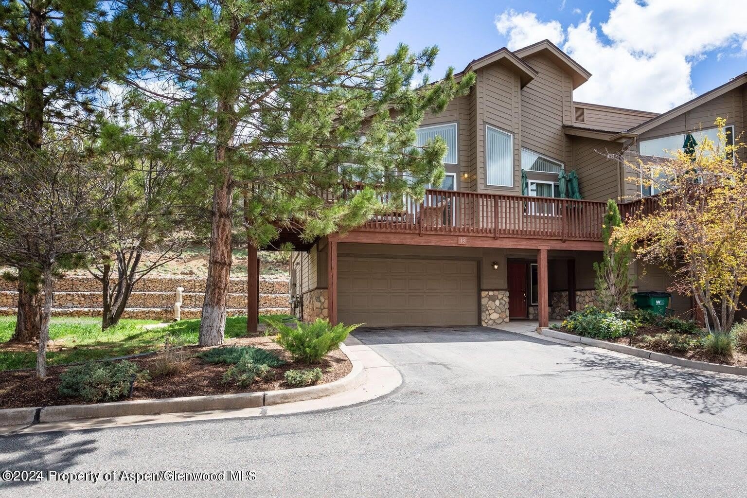 13 Pine Ridge Road – photo 1