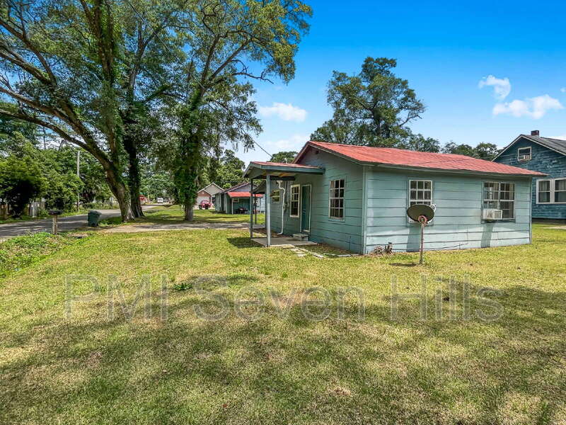 401 Alpha Ave – photo 5