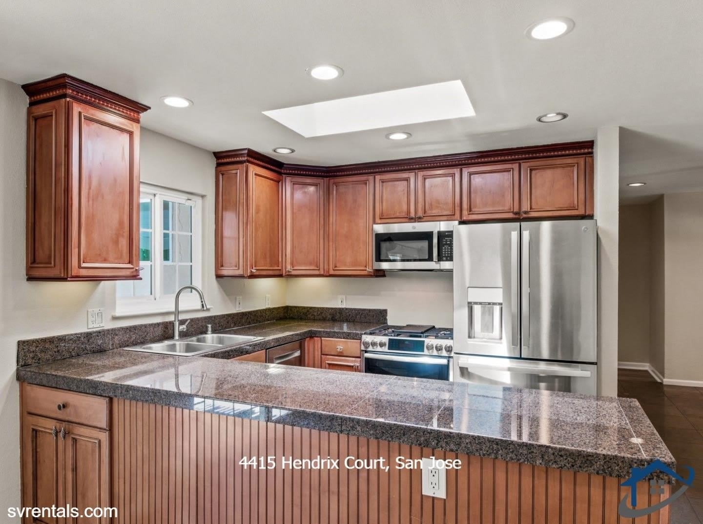 4415 Hendrix CT – photo 2