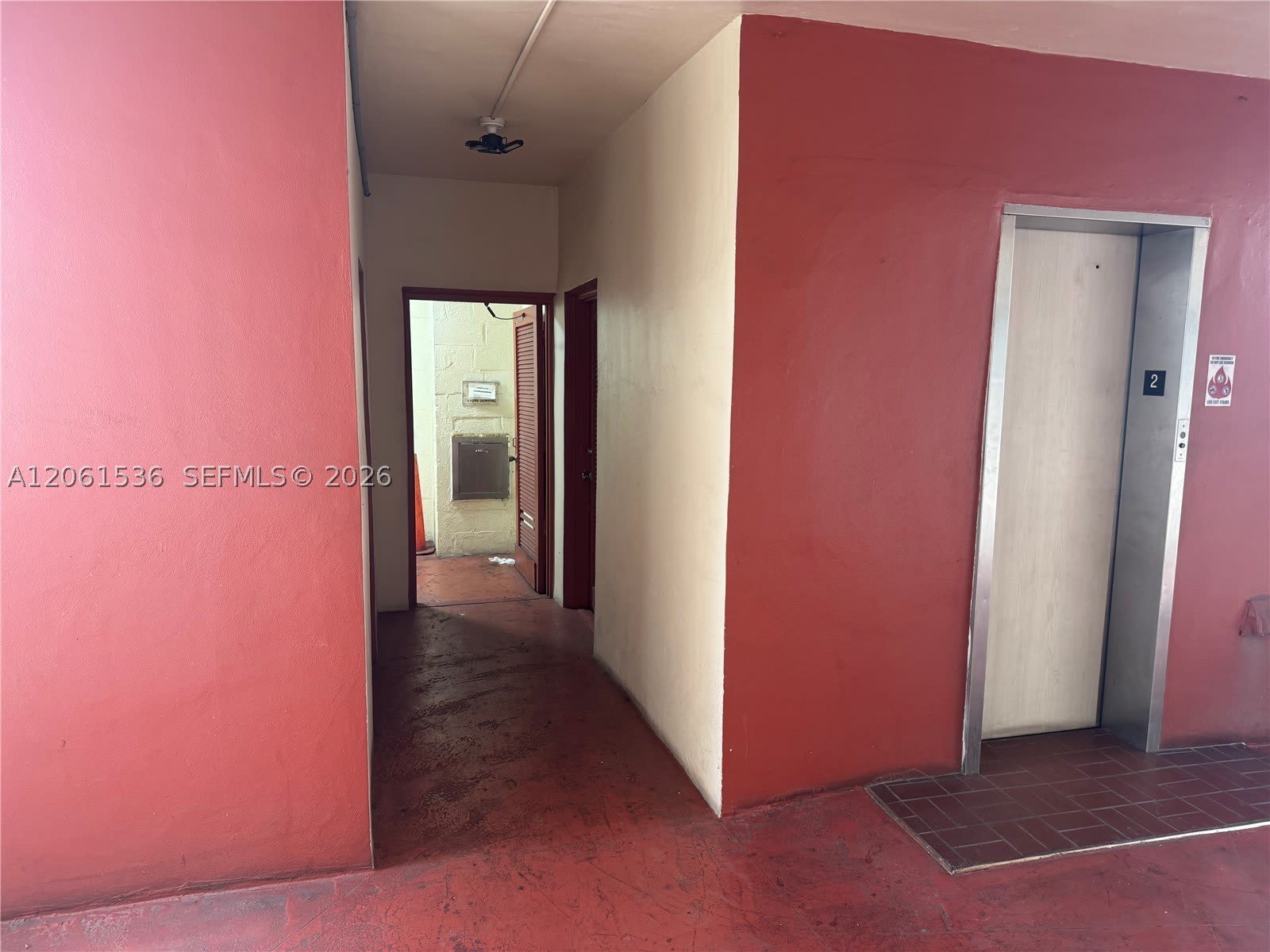 4730 NW 10th Ct – photo 3
