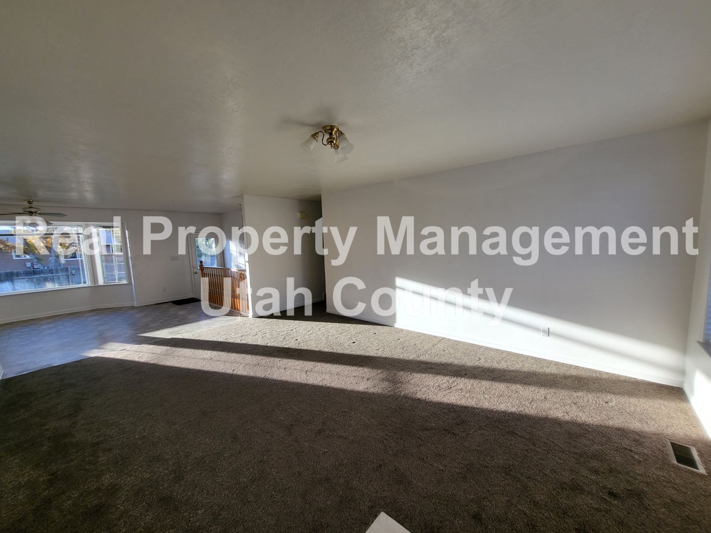 Large Spanish Fork Home – photo 5