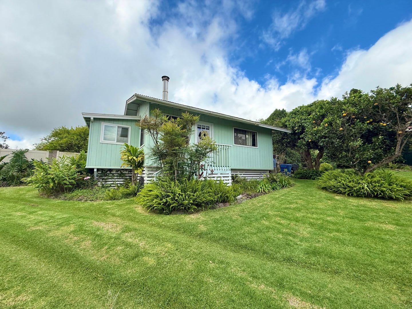 Partially Furnished 2-Bedroom / 1-Bathroom Cottage in Kula! – photo 2